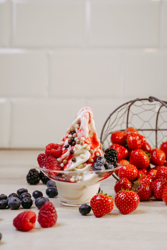 frozen yogurt con frutta